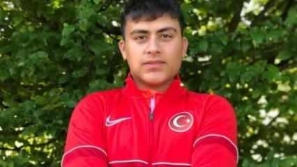 16 yaşındaki milli sporcu tarih yazdı! D&uuml;nya Şampiyonu oldu