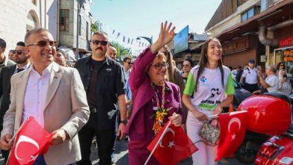 Gaziantep'te festival coşkusu, kortej ile şehrin sokaklarına taşındı