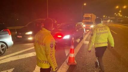 Bolu Valisi a&ccedil;ıkladı: Yol yarın a&ccedil;ılabilir