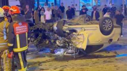  Ümraniye'de İETT otobüsü ile otomobil çarpıştı : 1'i ağır 2 yaralı