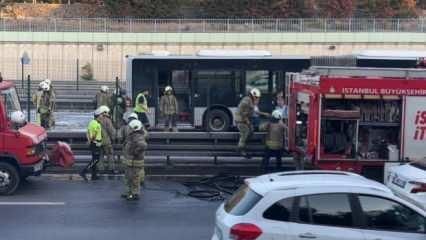 Bayrampaşa'da metrobüste yangın
