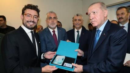 Cumhurbaşkanı Erdoğan'dan Danilo Şef'e Turkuaz Kart