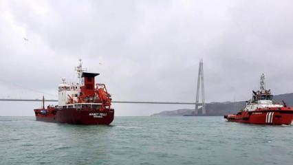 İstanbul Boğazı'nda gemi trafiği çift yönlü askıya alındı