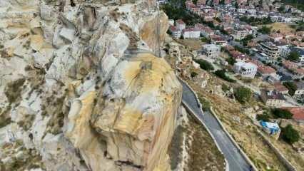 Kadıkalesi’nde kaya parçası düştü; 3 ev tahliye edildi