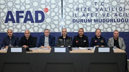 Rize'de sel! Bölgede son durum ne? Bakanlardan peş peşe açıklamalar....