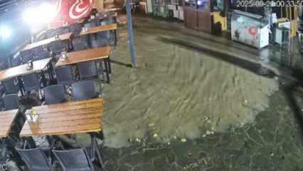 Rize'de sel sularının geldiği anlar ortaya çıktı! Her şey bir anda sular altında kaldı