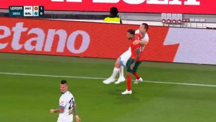 Quaresma, bildiğiniz gibi! Terry'e olay hareket