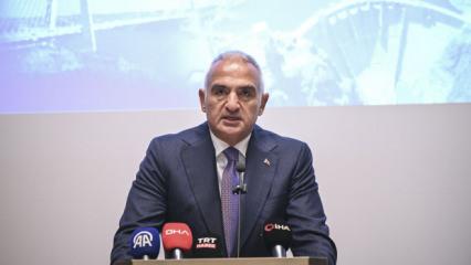 Bakan Ersoy: İstanbul'a gelen turist sayısı 13,5 milyona ulaştı
