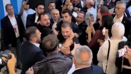 CHP Başiskele Kongresi'nde kavga!