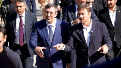  Cumhurbaşkanı Yardımcısı Cevdet Yılmaz'dan güçlü Türkiye mesajı