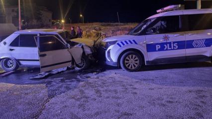 'Dur' ihtarına uymayan sürücü ekip aracına çarptı