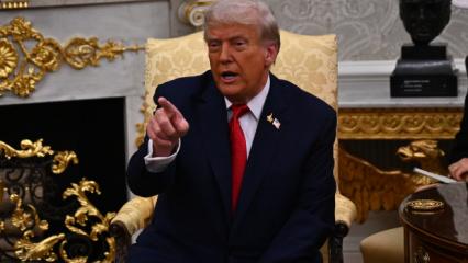 Erdoğan ile görüşen Trump'ın yakasına taktığı rozet dikkat çekti!