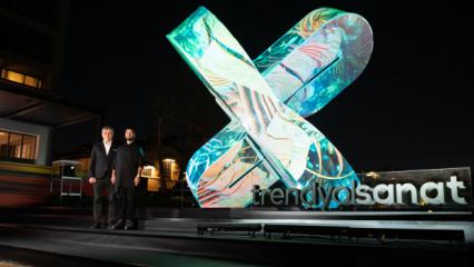 Güvenç Özel’in ‘Neuroflux’ı Contemporary Istanbul’a damgasını vurdu