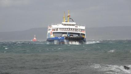 İstanbul'da deniz ulaşımına fırtına engeli! Bazı seferleri iptal edildi