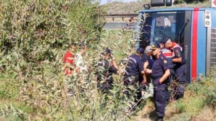 Mersin'de cezaevi ring aracı devrildi: 5'i mahkum 12 yaralı