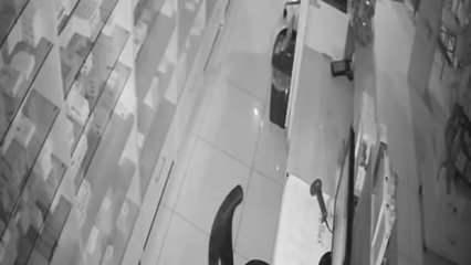 Sındırgı'da meydana gelen deprem kamerada