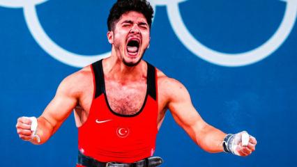 65 kiloluk milli sporcu tam 140 kilo kaldırdı: Dünya Şampiyonu oldu