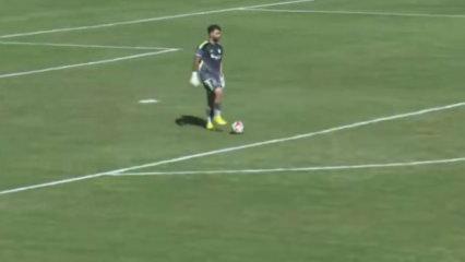 Altınordu'da yetişmişti: Kaleden kaleye gol attı