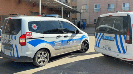 Cenaze evinde korkunç olay: Ortalık savaş alanına döndü, 2 kişi öldü
