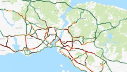 İstanbul'da büyük yoğunluk! Trafik durdu