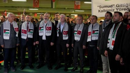 İstanbullu balıkçılar bir günlük hasılatını Gazze'ye bağışladı