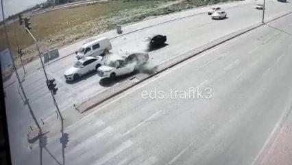 Konya'da cinayet gibi kaza! Korkunç görüntü kamerada, ışıkta bekleyen sürücü canından oldu
