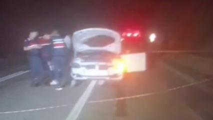 Otomobil, park halindeki kamyona çarptı: 1 ölü, 1 yaralı
