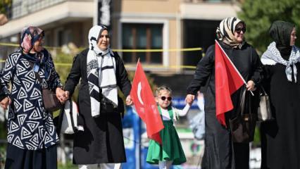AK Parti Kadın Kolları'ndan "Gazze için sessiz çığlık" etkinliği