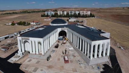 Bahçeli'nin hibe ettiği arsaya yapılan cemevi külliyesi için geri sayım