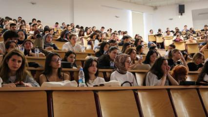 Cumhurbaşkanı duyurdu, kontenjan arttı: 'Üniversitelilere hem iş hem gelir'