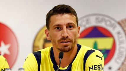 Fenerbah&ccedil;e antrenmanında Mert Hakan Yandaş s&uuml;rprizi!