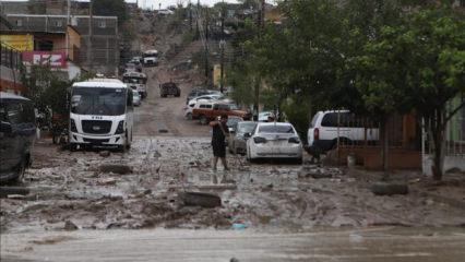 Meksika'da şiddetli yağışlar 42 can aldı