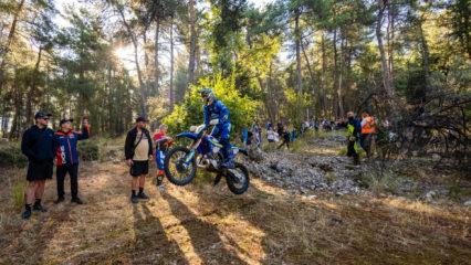 Sea To Sky Enduro Motosiklet Yarışı’nın Orman Etabı’nda lider Manuel Lettenbichler