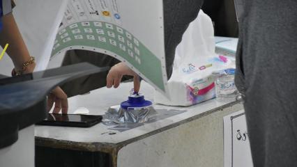 Seçim kampanyası için Türkçe afiş! Barzani ilk kez kullandı!