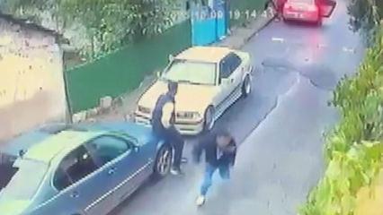 Ümraniye'de rastgele ateş açtılar, bir kişi araca bindirerek kaçırdılar