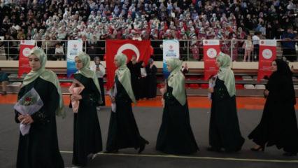 75 erkek, 88 kız öğrenci hafızlık icazetlerini aldı