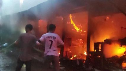 Bangladeş'te yangın 16 can aldı! Fabrika alev alev yandı! 