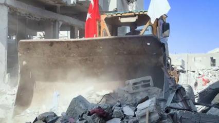 Gazze'deki enkaz kalkıyor! Türk ekip sahaya inerek çalışmalara başladı