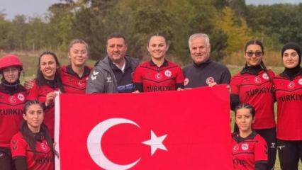 Kadın Kriket Milli Takımı, Romanya'da &uuml;&ccedil;&uuml;nc&uuml; oldu