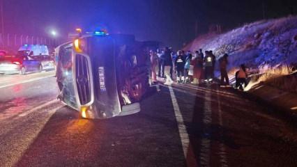 Malatya'da minibüs ile hafif ticari araç çarpıştı: 13'ü öğrenci, 14 yaralı