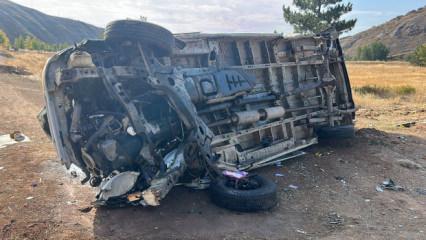 Minibüs, istinat duvarından düştü: 4 yaralı