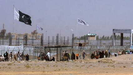 Pakistan ve Afganistan'dan son dakika kararı! Sürpriz Katar gelişmesi