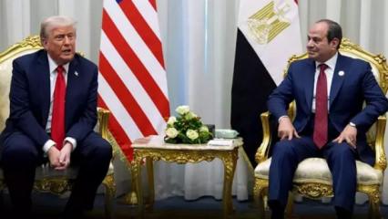 Trump'tan Mısır'da önemli mesajlar: 100 yılın en önemli günü!