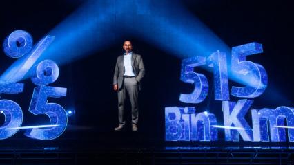 Türk Telekom 5G vizyonunu hologram teknolojisiyle tanıttı