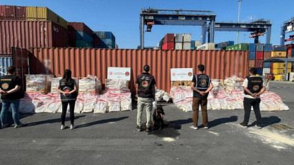 Türkiye ve İspanya’dan ortak operasyon: 1,7 ton fosil ununa emdirilmiş kokain