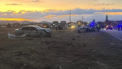 İki otomobil kafa kafaya çarpıştı! 1 öldü, 3 ağır yaralı