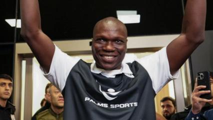 Ve yeni adresi belli oldu! 33 yaşındaki Aboubakar'dan 1+1 yıllık imza