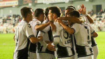 3. Lig ekibi derbide 'şimşek' çaktı! Bu sezon bir ilk oldu