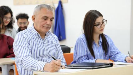 Aksaray’da 58 yaşındaki dede ile 18 yaşındaki torunu, aynı üniversitede