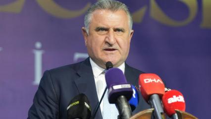 Bakan Bak, 16. Zeytinburnu Cumhuriyet Koşusu etkinliğine katıldı